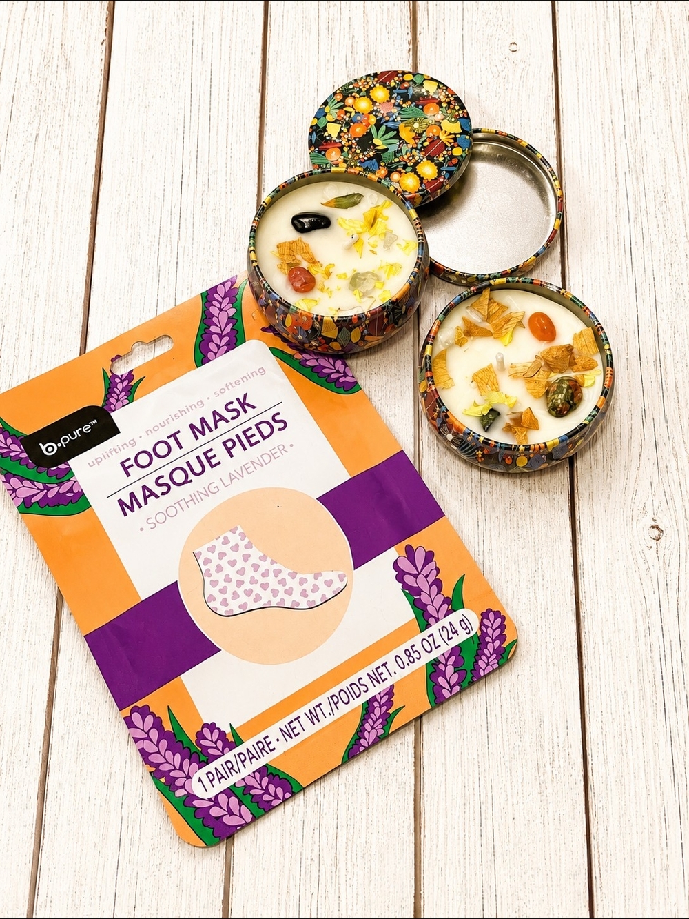 Soothing Lavender Foot Mask & Soy Candles With Natural Stones